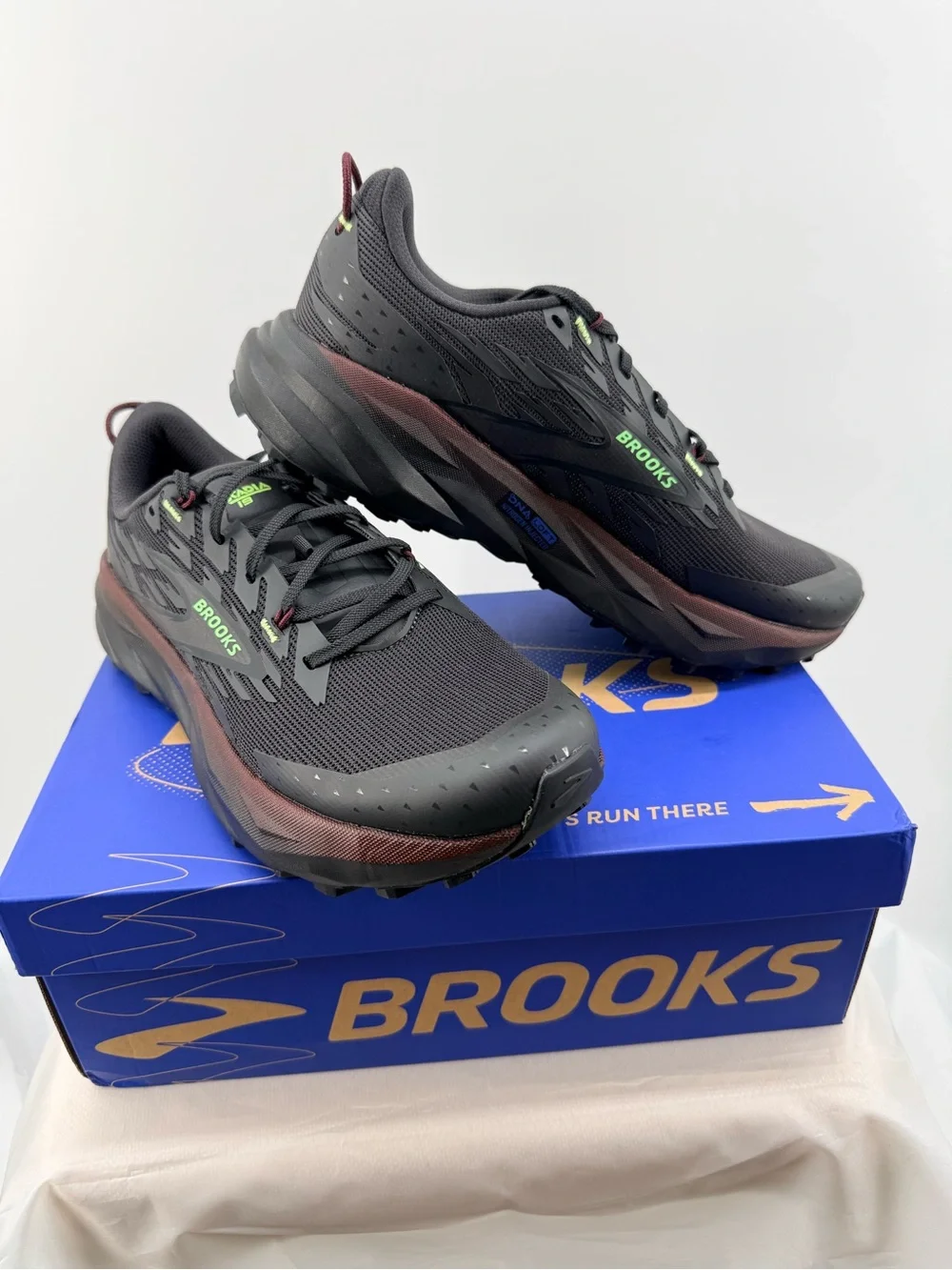 Brooks Cascadia 19 Size 9M